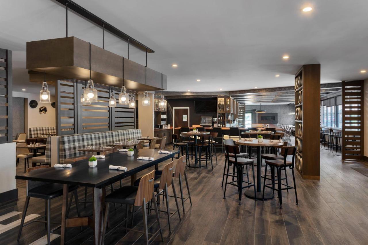Delta Hotels by Marriott Burlington Eksteriør bilde