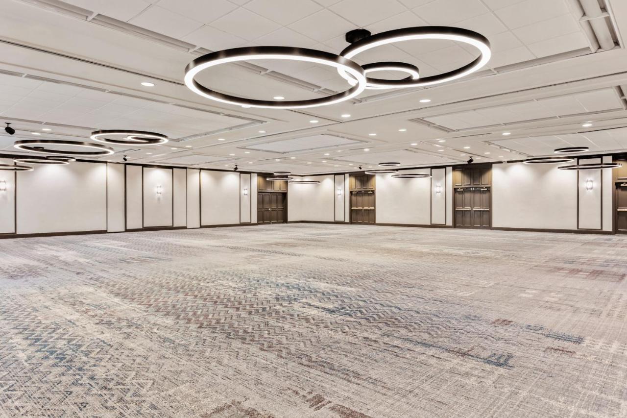 Delta Hotels by Marriott Burlington Eksteriør bilde