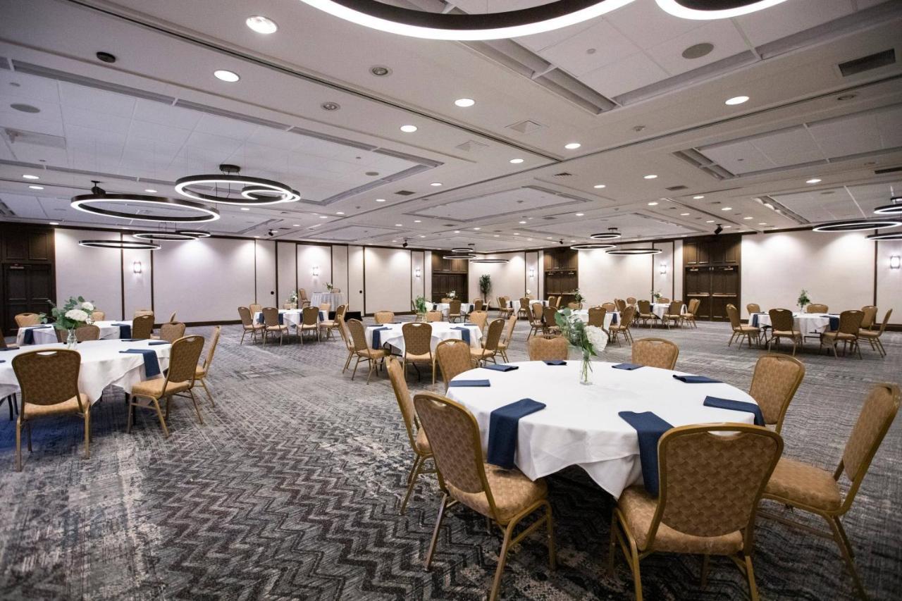 Delta Hotels by Marriott Burlington Eksteriør bilde