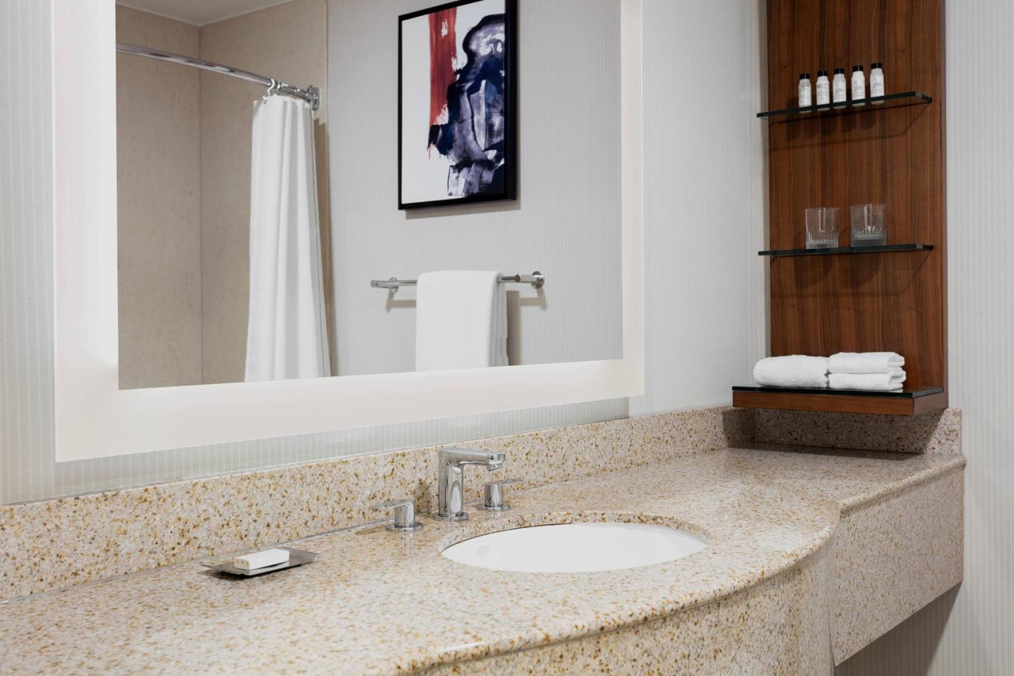 Delta Hotels by Marriott Burlington Eksteriør bilde